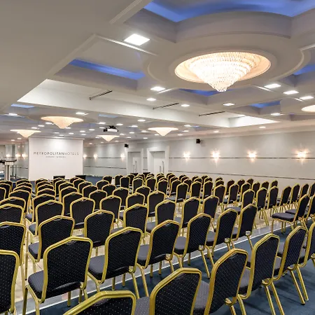 Metropolitan Hotel 5*