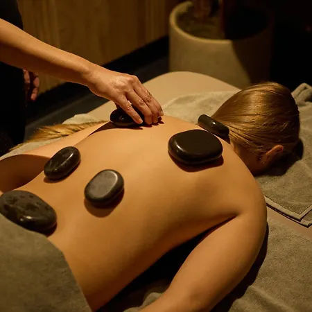 Отель Metropolitan 5*