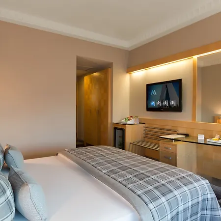 Hotel Metropolitan 5*