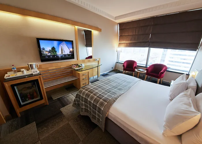 メトロポリタン ホテルズ ホテル