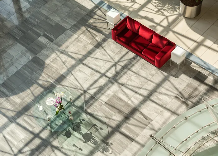 Hotel Metropolitan 5*