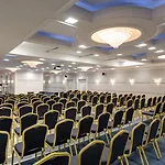 Metropolitan Hotel 5*