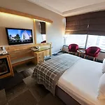 Metropolitan Hotel
