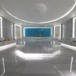 Ξενοδοχείο Metropolitan 5*